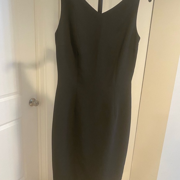 Nagy London dress - Picture 4 of 6